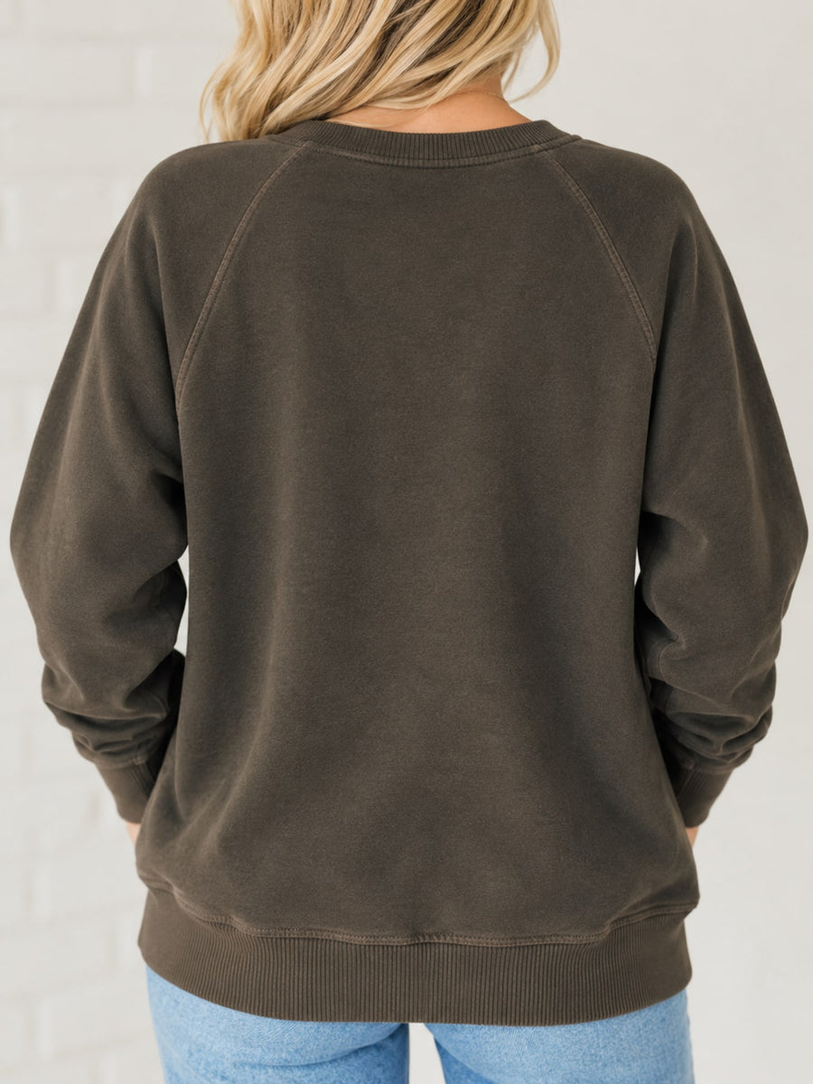 athleisure sweatshirt in Brown with crew neck