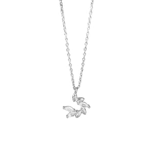 925 Sterling Silver Zircon Leaf Pendant Necklace in Silver with zircon embellishment