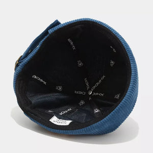 Grey hat with na and buckle