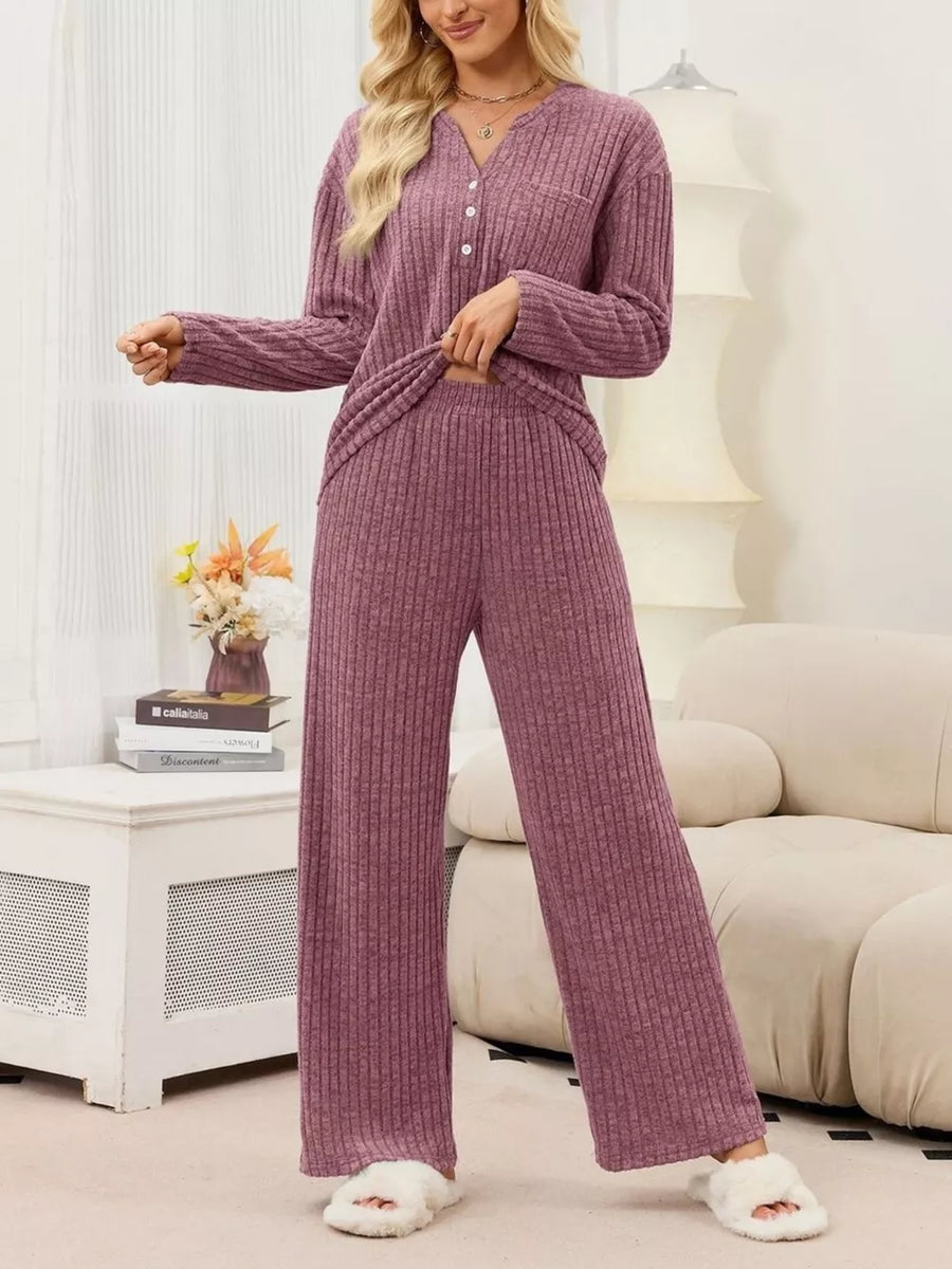 Red pajama set with hip-length, full-length and half-button, elastic