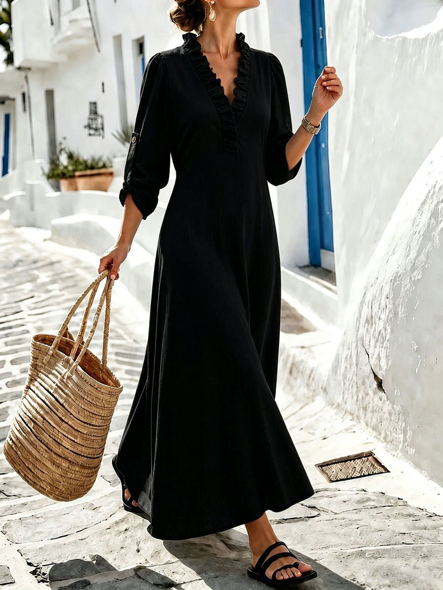 bohemian maxi dress in Black with v-neck