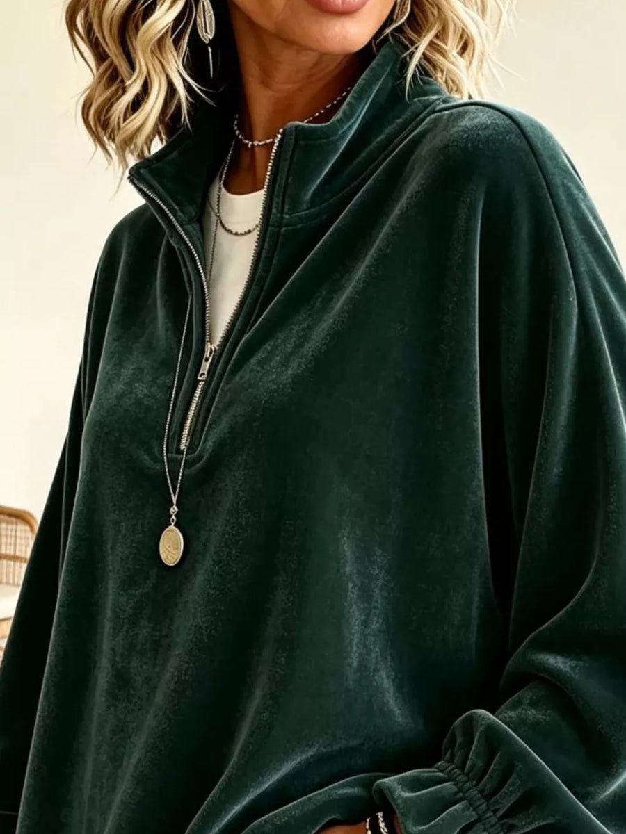classic sweatshirt in Burgundy with mock neck