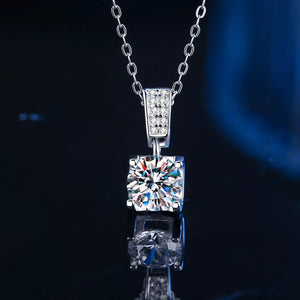 necklace in silver featuring moissanite stone and straight fit