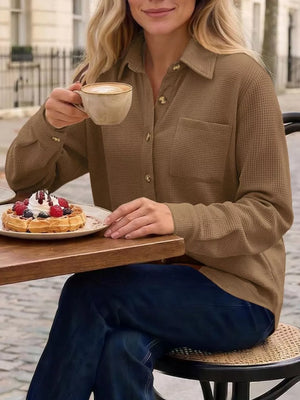 Khaki relaxed button-down shirt with collared