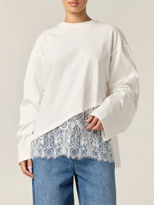95% viscose, 5% elastane Care instructions: Machine wash cold t-shirt in White with relaxed silhouette