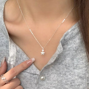 925 sterling silver,Zircon Care instructions: Avoid wearing during exercise, as necklace in Silver with straight silhouette