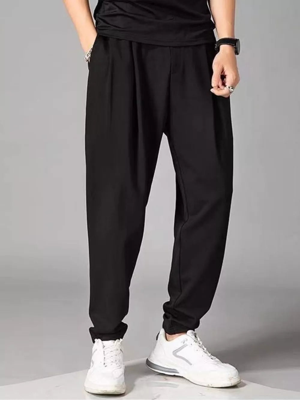 Men's Plus Size Loose Fit Joggers in Black