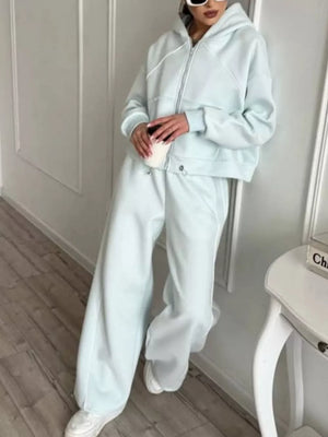 Pink lounge set with waist-length and zip-front
