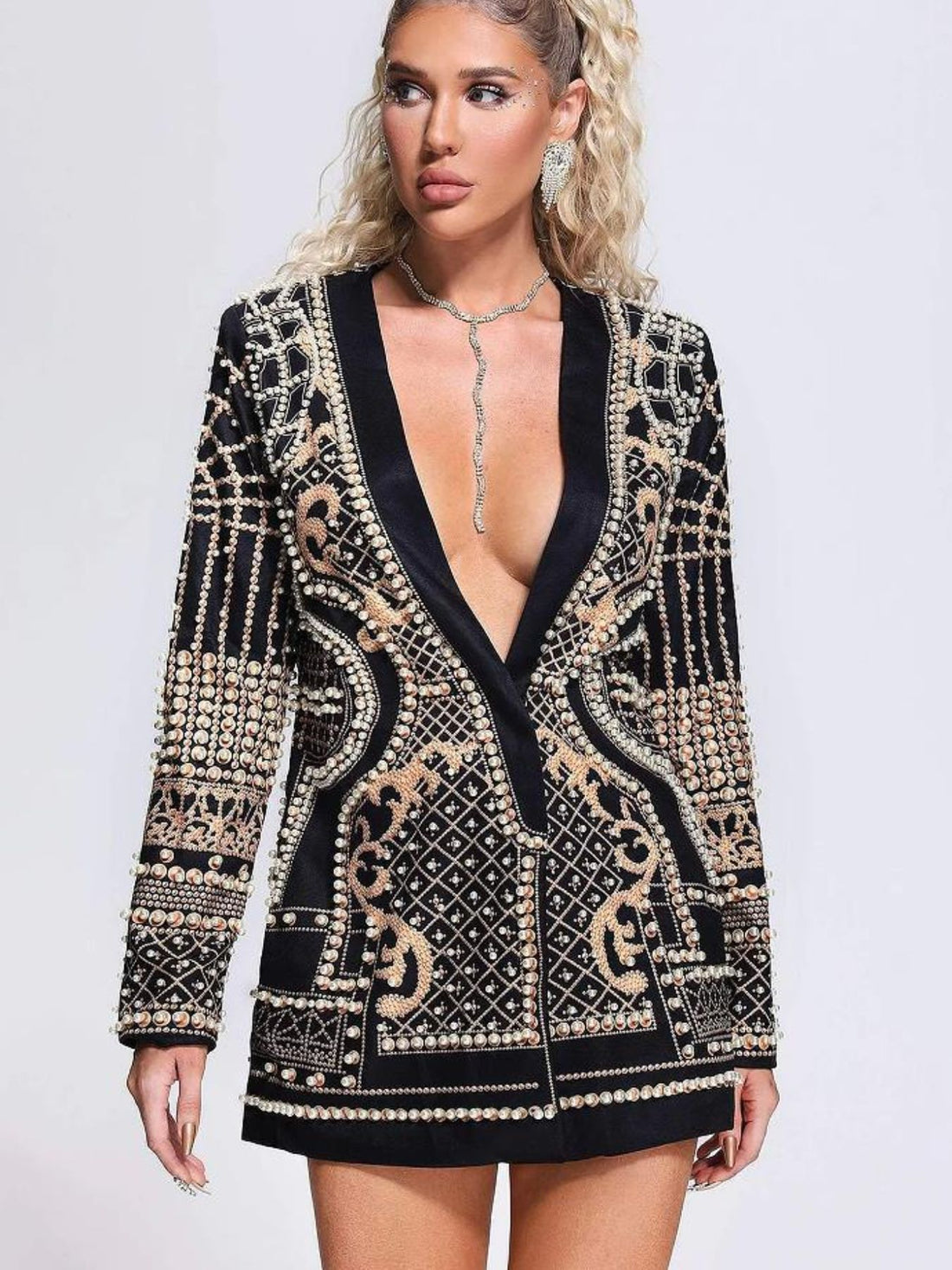 black blazer with geometric and notch lapel