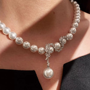 necklace in ivory with pearls and choker