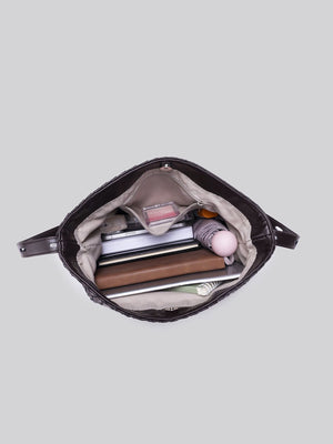 handbag featuring woven in Brown with PU Leather Imported Size &amp texture