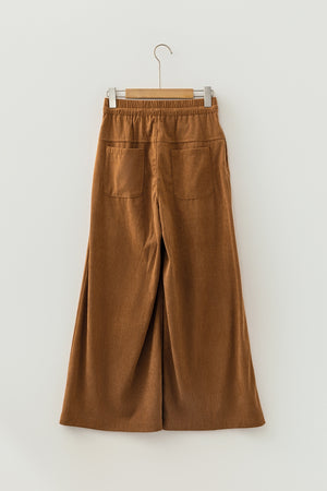wide-leg pants in Camel with ribbed and elastic waist