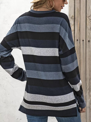 classic t-shirt in Dark Gray with crew neck
