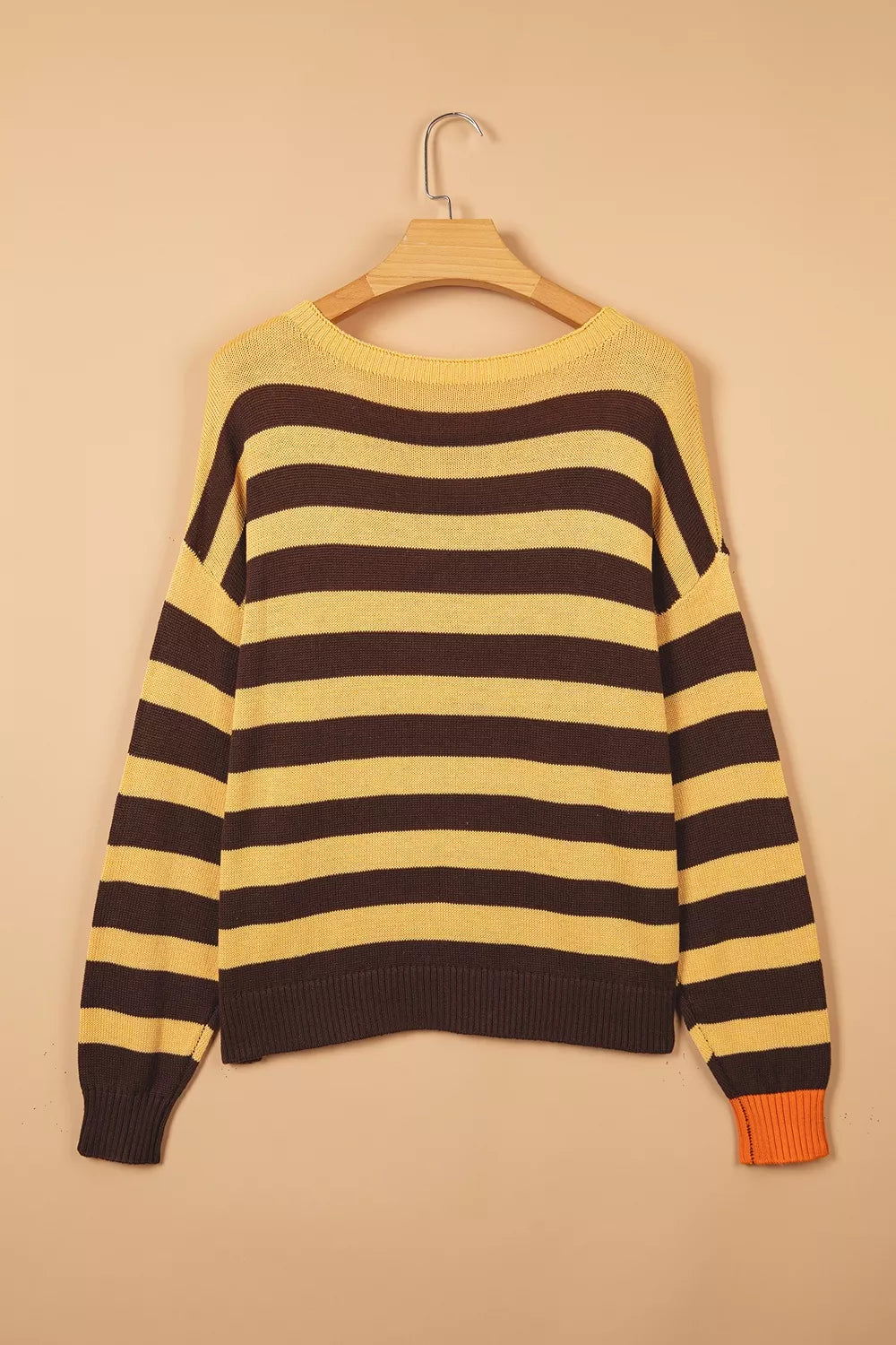retro pullover sweater in Gold with crew neck