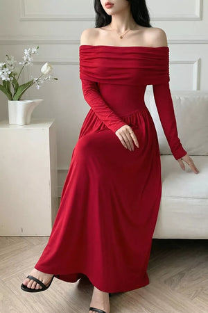 Deep Red maxi dress with maxi and pullover
