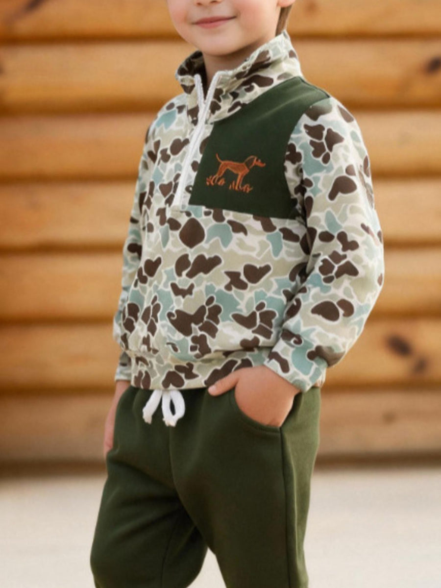 two-piece set in brown with camo and drawstring