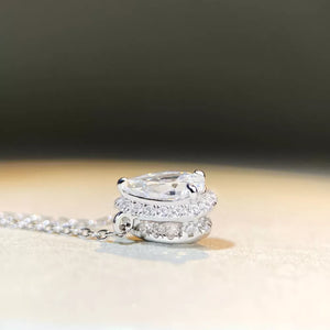 1.5 Carat 925 Sterling Silver Moissanite Teardrop Necklace in silver with teardrop pendant