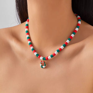 Style D necklace with collar-length and lobster clasp
