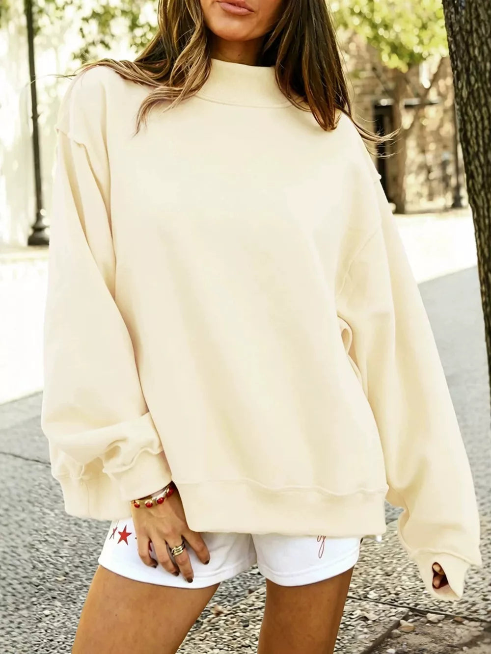 Deep Red sweatshirt with hip-length and pullover