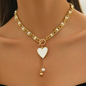 Synthetic Pearl,18K Gold-Plated,Zinc alloy Care instructions: Avoid wearing duri necklace in ivory with regular silhouette