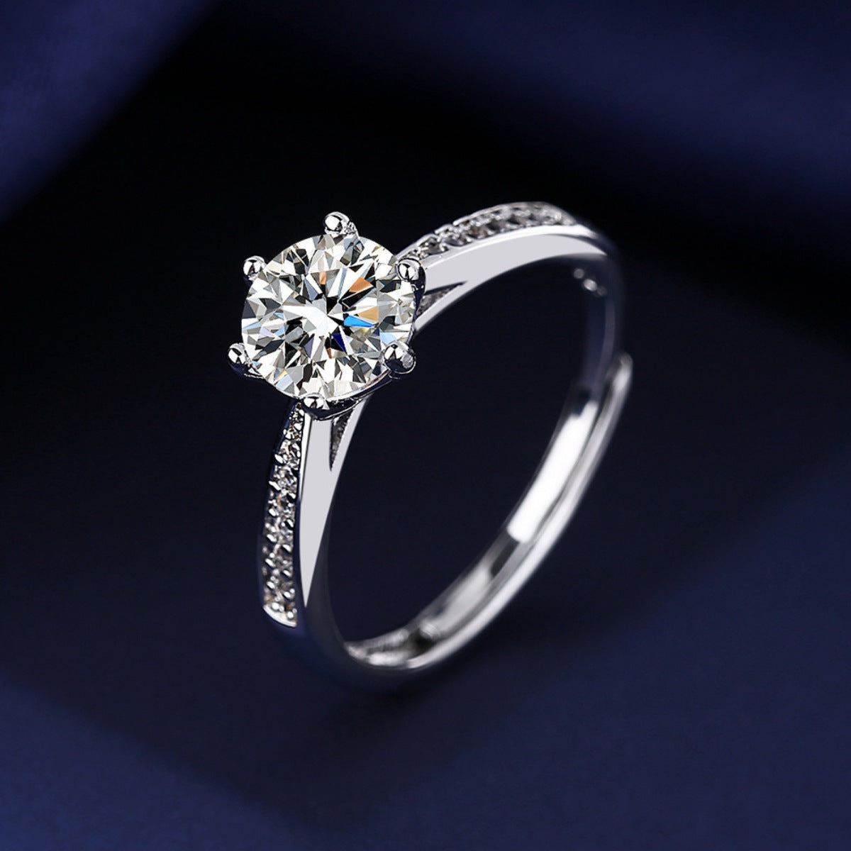 ring in silver featuring moissanite stone and ring fit