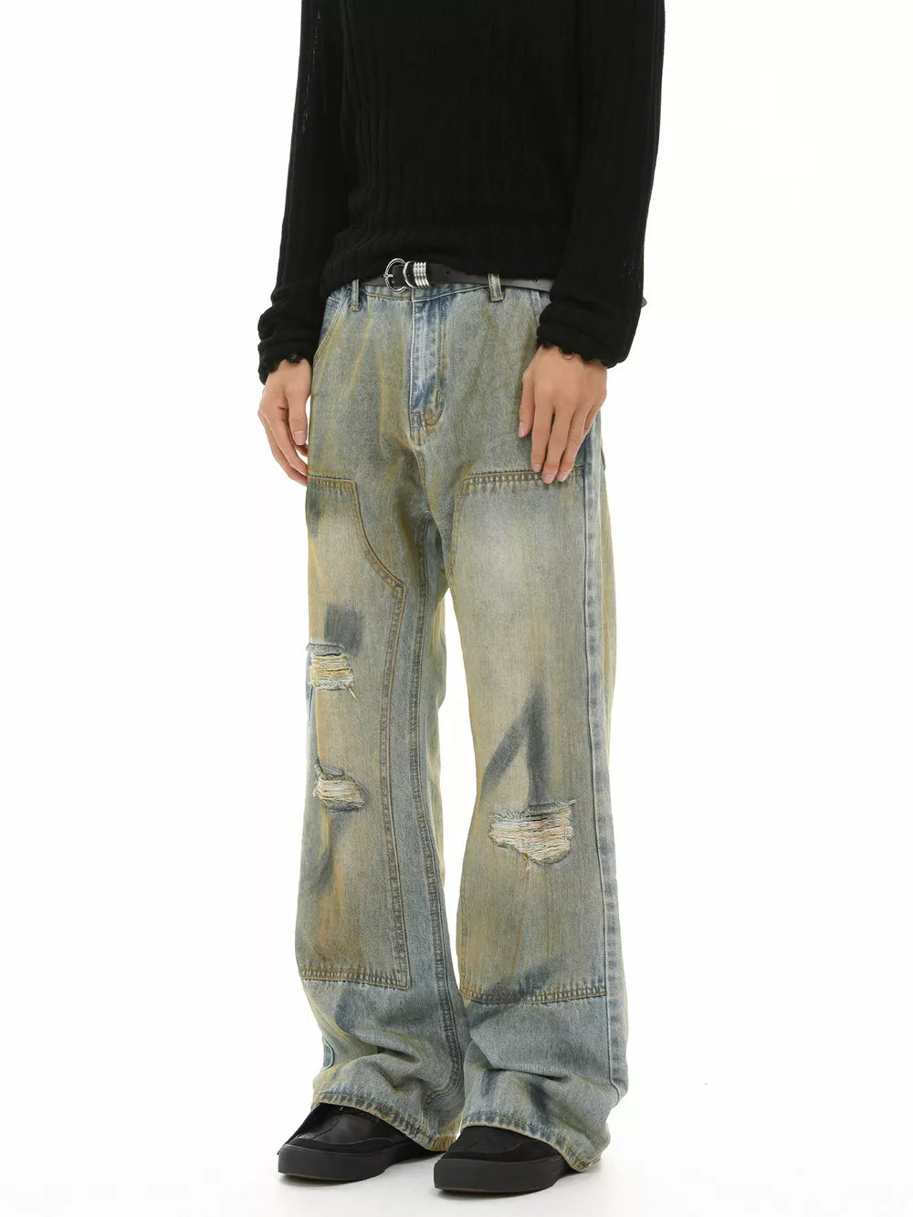 84 jeans in tan with loose silhouette