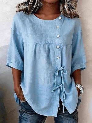 modern blouse in White with round neck