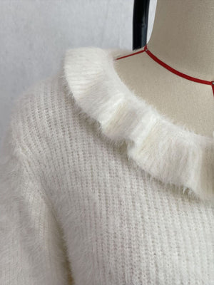 cardigan in Black with ruffled collar and cropped