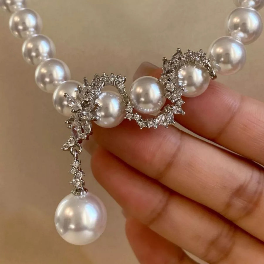 ivory necklace with choker and hook-and-eye