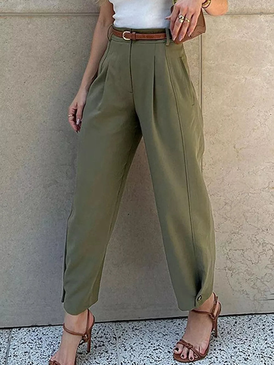 High-waisted Pleated Pants in Black