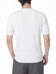 minimalist t-shirt in cream with crew neck