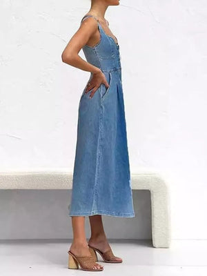 classic midi dress in Dark Blue with sweetheart