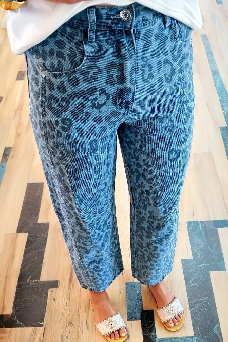 Leopard Print Barrel Leg Jeans option 5