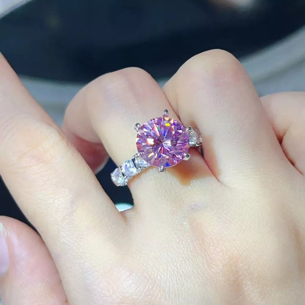 ring in pink featuring 6-prong setting and ring fit