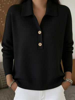 pullover sweater in light blue with buttoned and hip-length