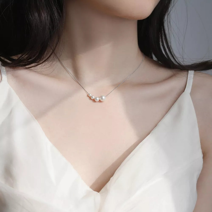 necklace in Silver with pearls and princess-length