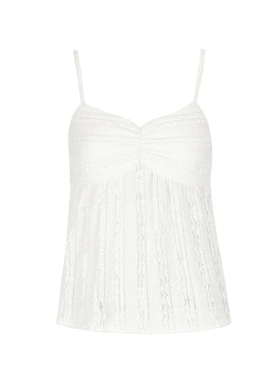 White textured sweetheart neck cami top with ruched detail and lace trim.