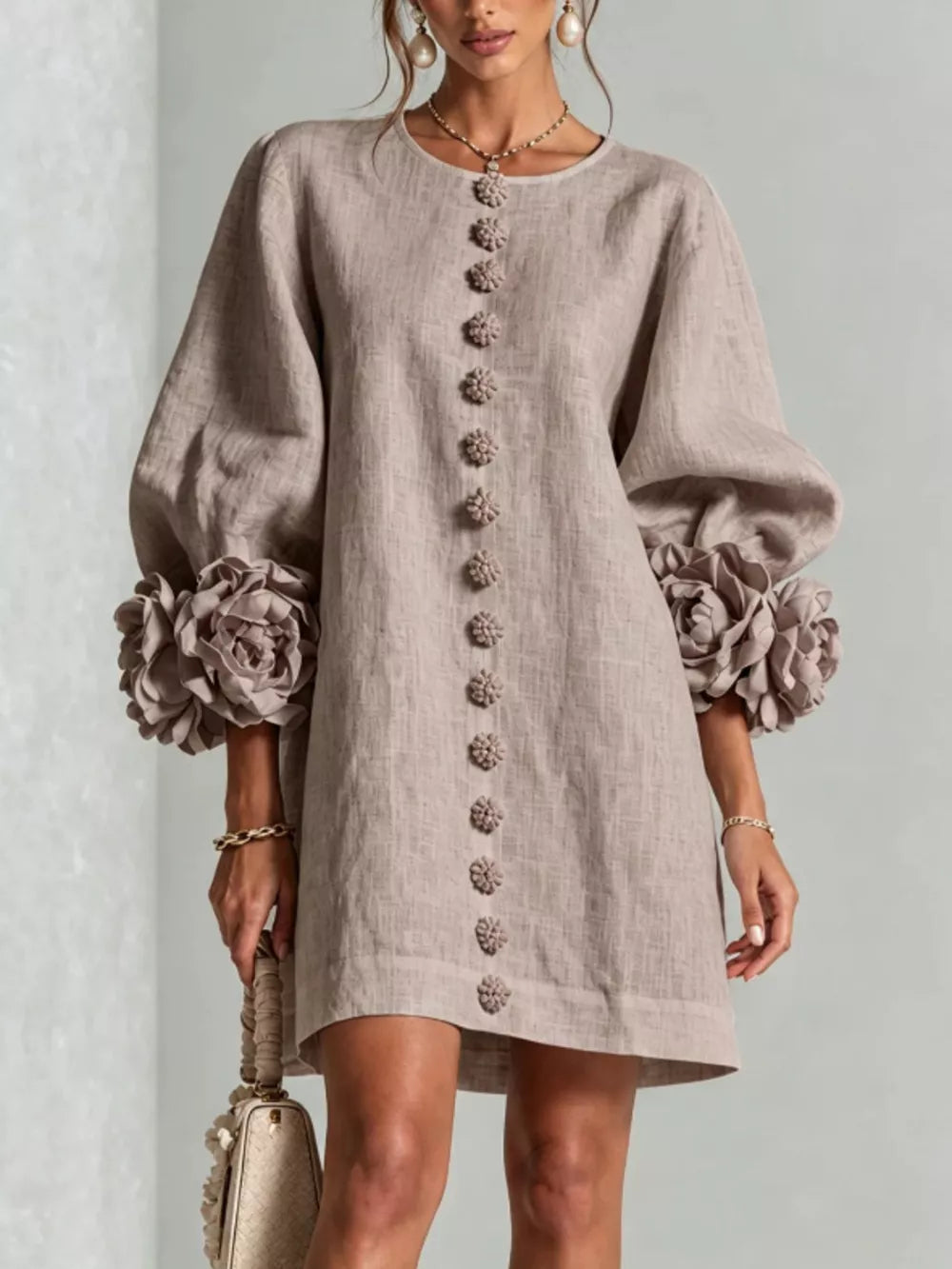 Green mini dress with stretch and 3/4 sleeve