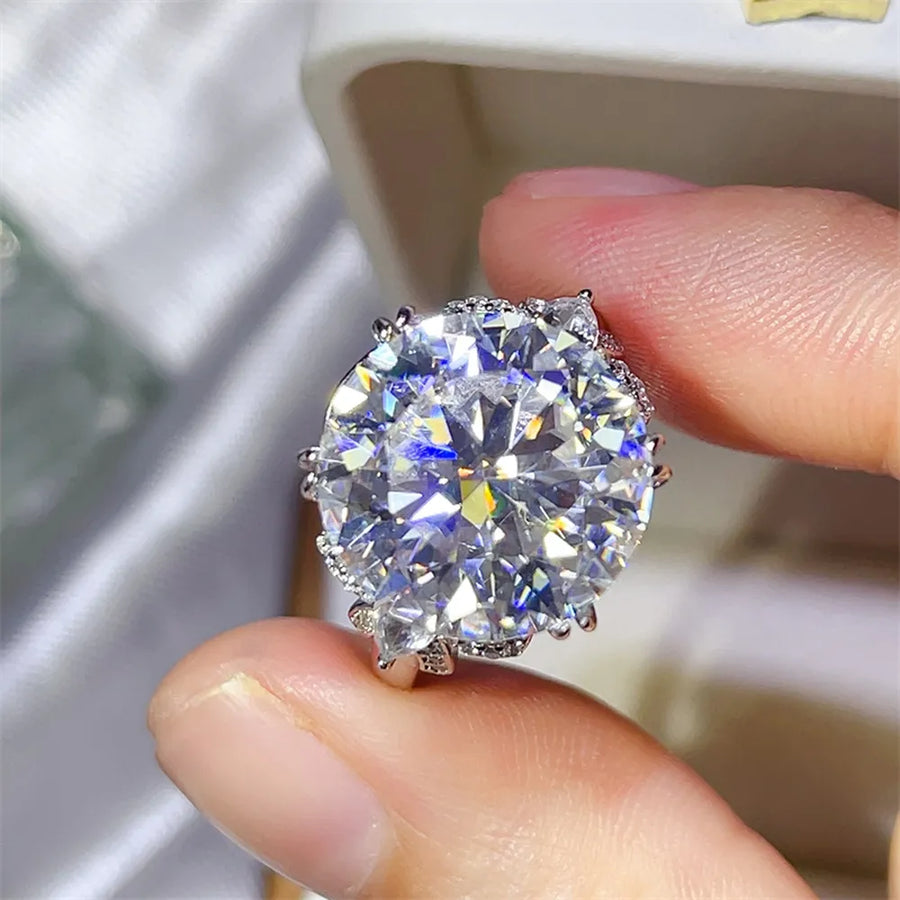 glam ring in White with none