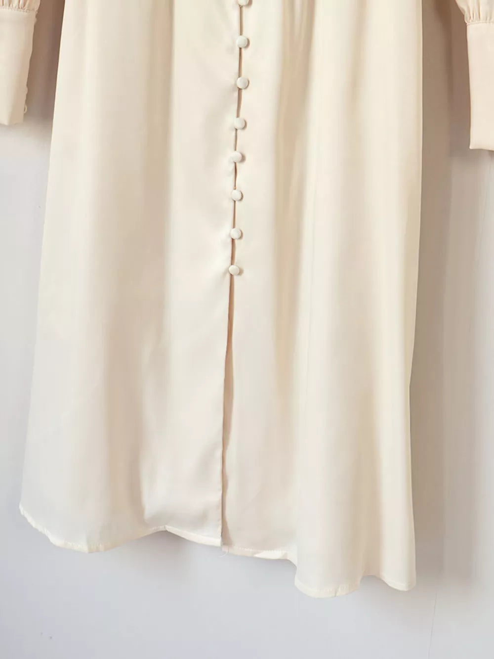 V-neck Lantern Sleeve Midi Dress in Pink Brown with buttoned