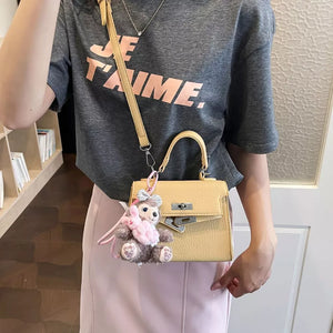 classic handbag in Yellow with null