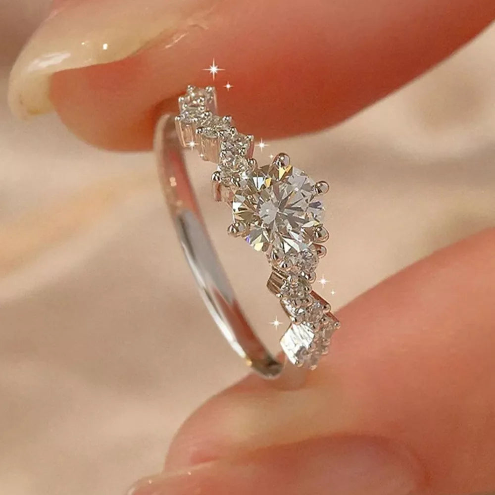 clear ring featuring adjustable and geometric
