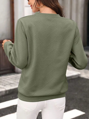 sweatshirt in Black with geometric and zipper