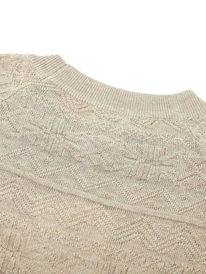 modern pullover sweater in Black with crew neck