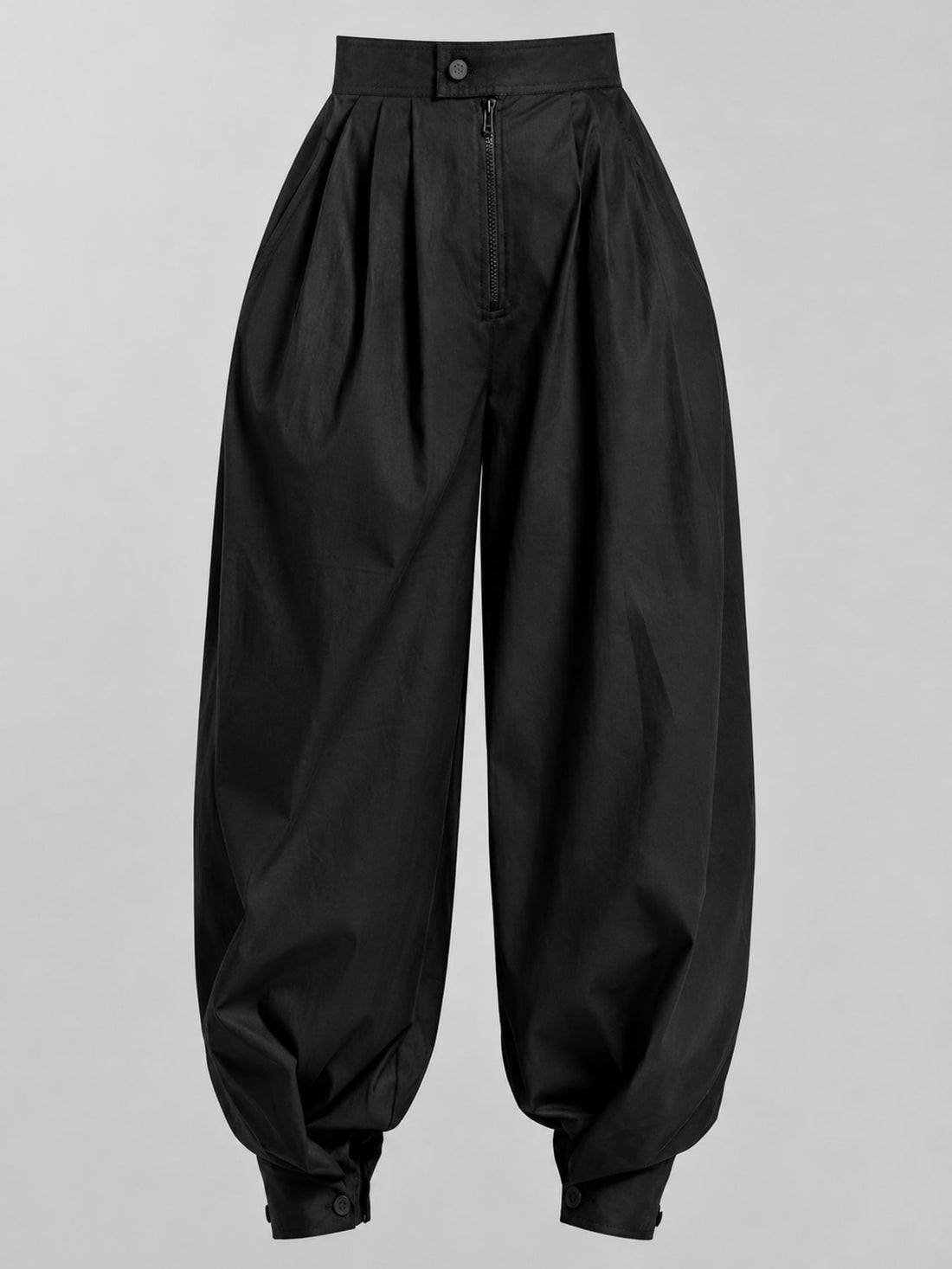 High-Waisted Balloon Leg Jeans Plus Size in Black with washed