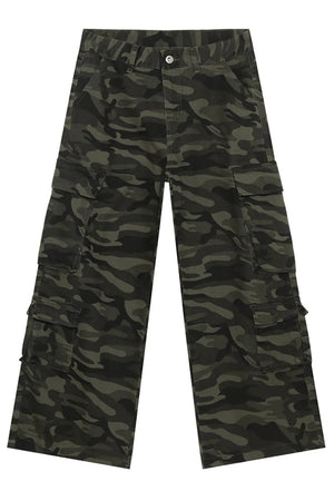 Wide-leg camo cargo pants in green camouflage with multiple utility pockets.