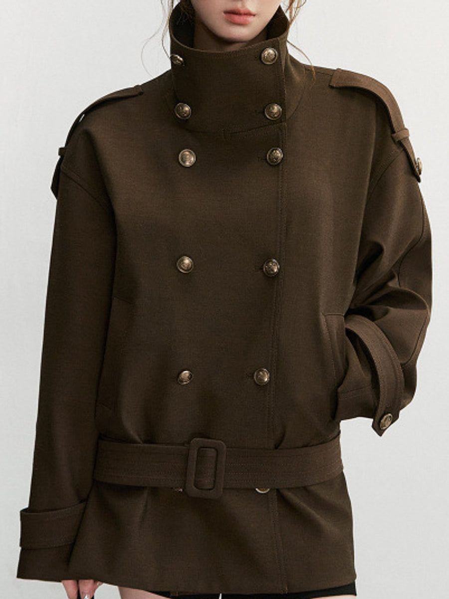 trench coat in ivory with double-breasted and hip-length