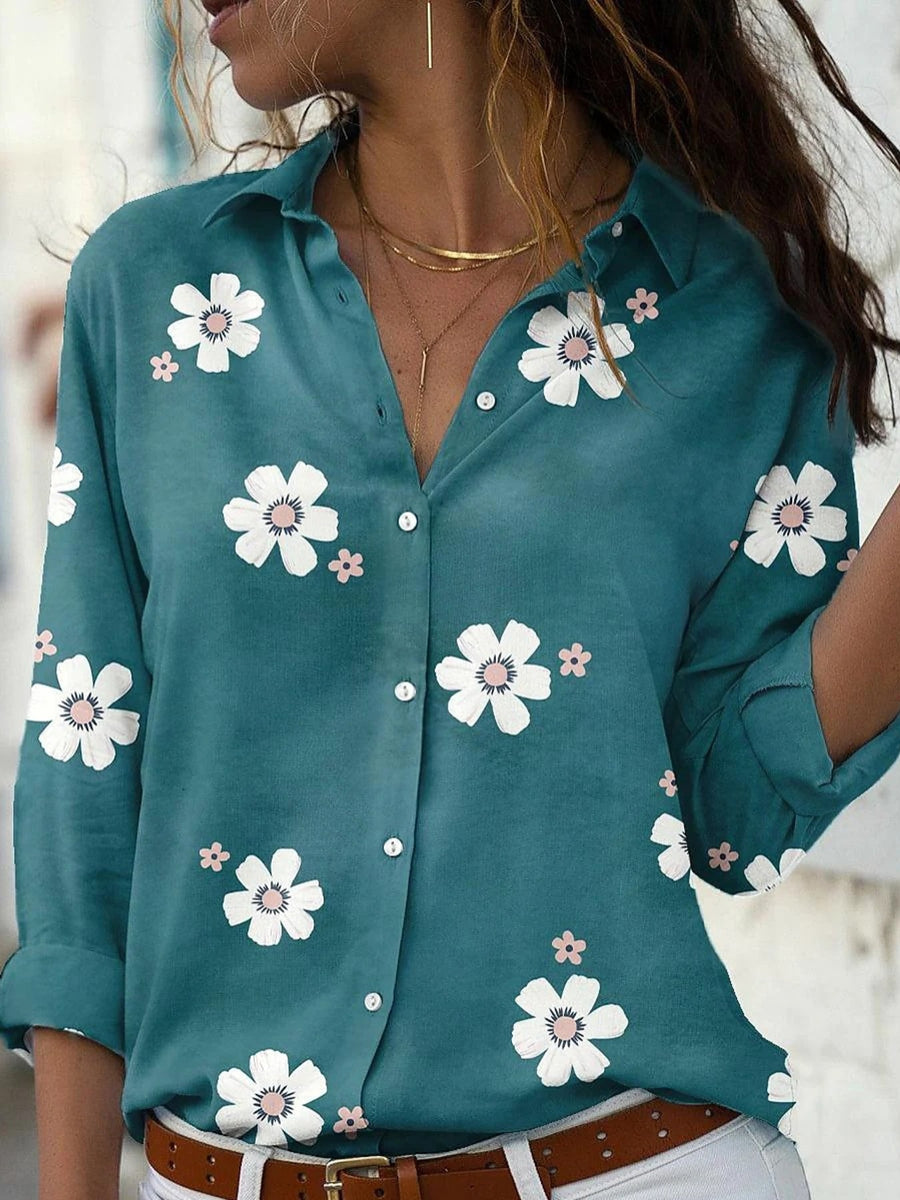 button-down shirt in Green with buttoned and hip-length