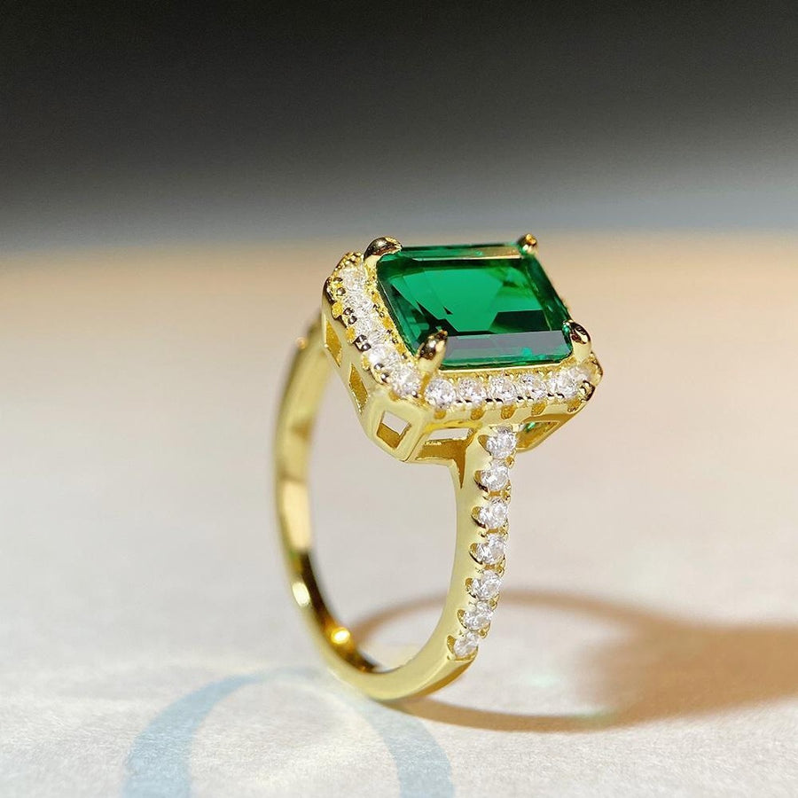 ring in Dark Green with geometric and geometric stone