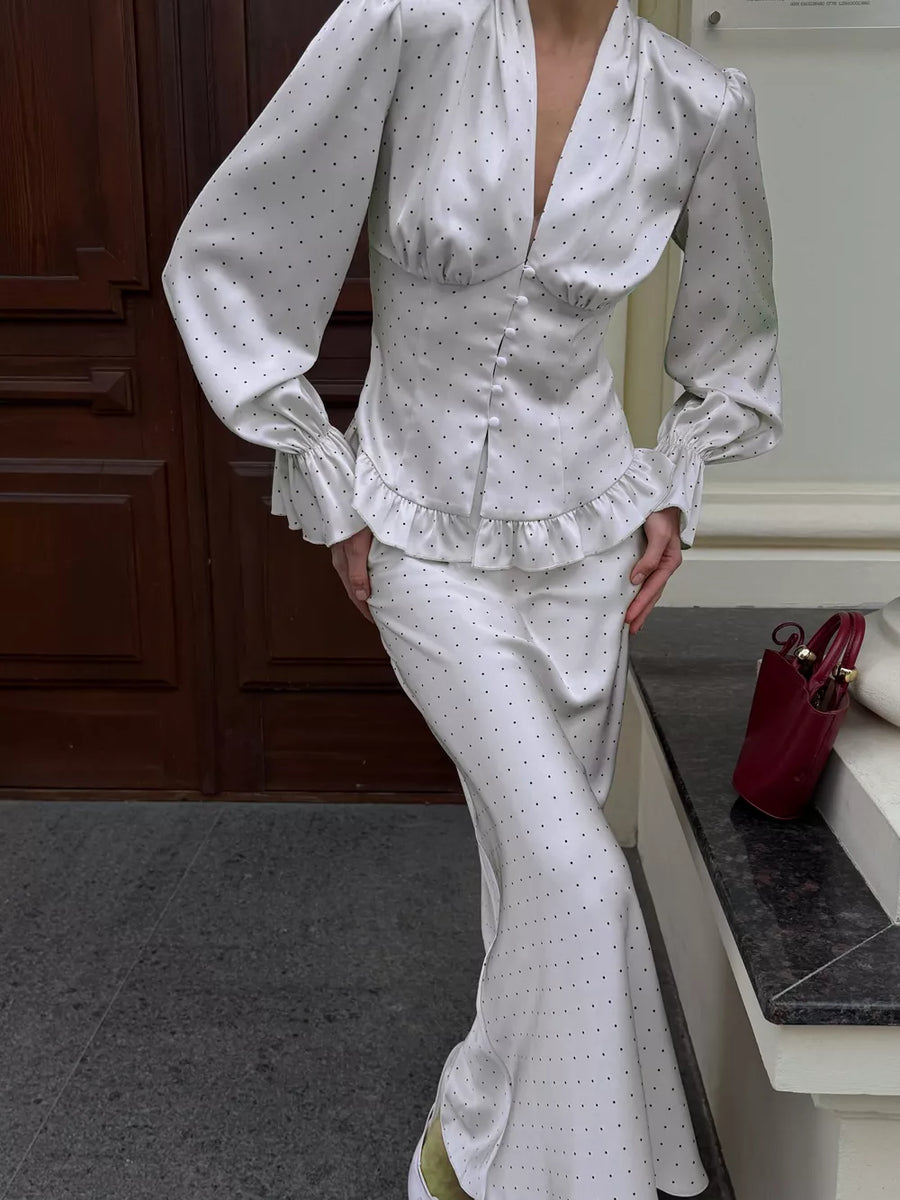 100% polyester Care instructions: Machine wash cold matching set in White with fitted silhouette